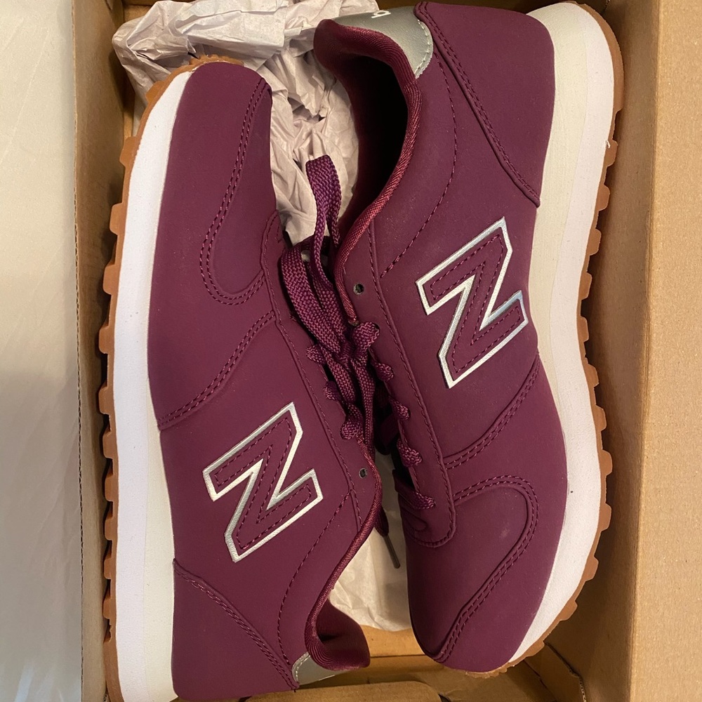 New Balance - Women’s size 8